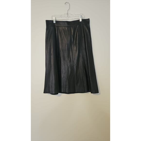 Nordstrom Signature Black Genuine Leather A-Line Knee-Length Skirt Size 12 - Picture 2 of 6